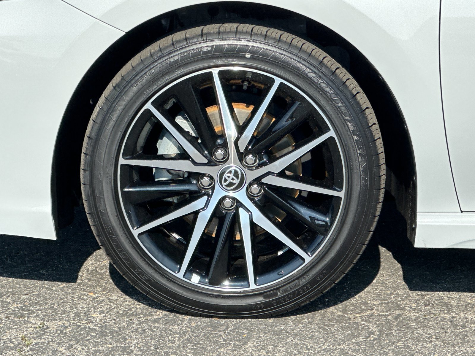 Used 2023 Toyota Camry SE image 24