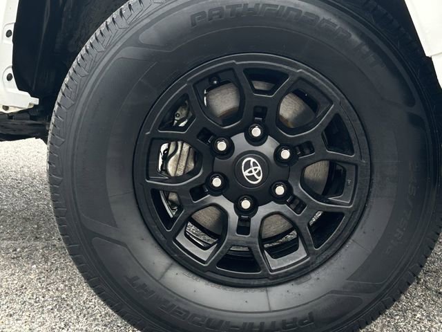 Used 2021 Toyota Tacoma SR5 image 11