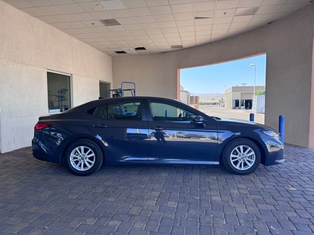 Used 2025 Toyota Camry LE FWD image 6