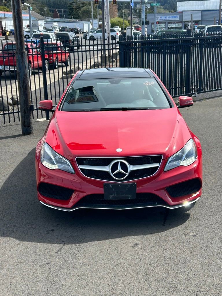Used 2017 Mercedes-Benz E 400 4MATIC Coupe image 4