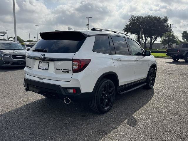 Used 2024 Honda Passport Black Edition image 3