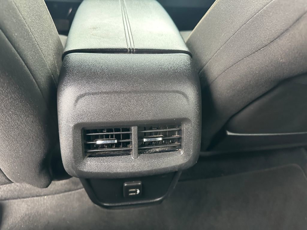 Used 2020 GMC Terrain SLE image 16