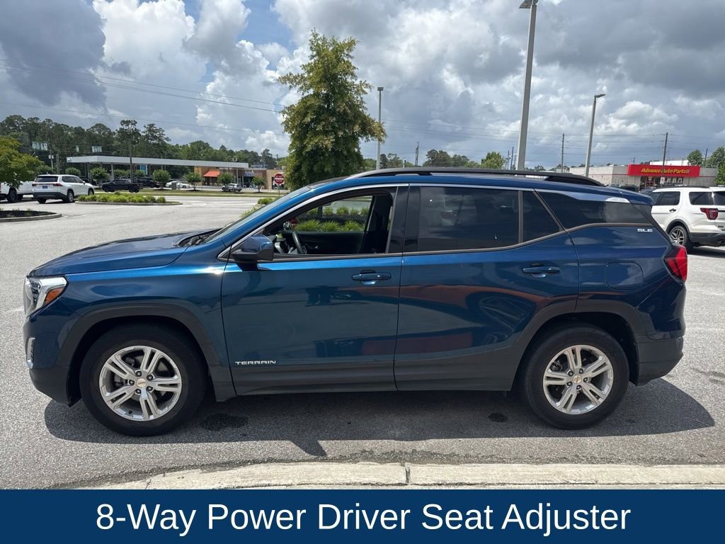 Used 2020 GMC Terrain SLE w/ Driver Convenience Package FWD image 5