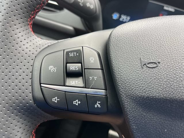 Certified 2023 Ford Escape ST-Line Elite w/ Premium Technology Package AWD/4WD image 31