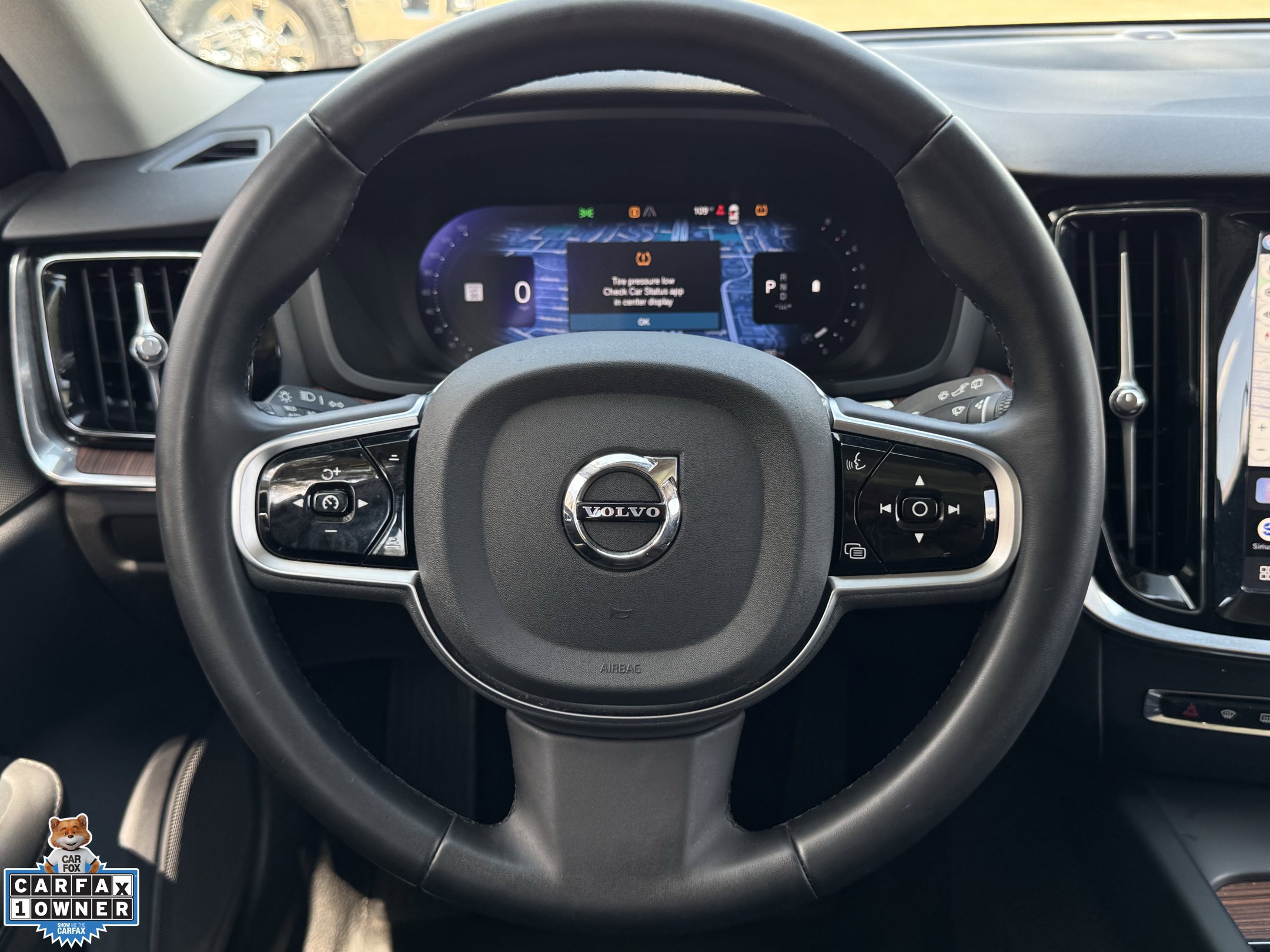 Used 2025 Volvo V60 B5 Cross Country Plus AWD/4WD image 11