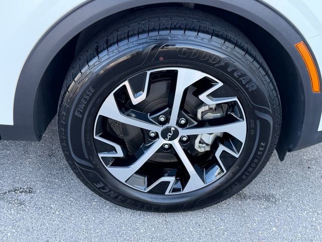 Used 2024 Kia Sportage EX w/ EX Premium Package AWD/4WD image 16