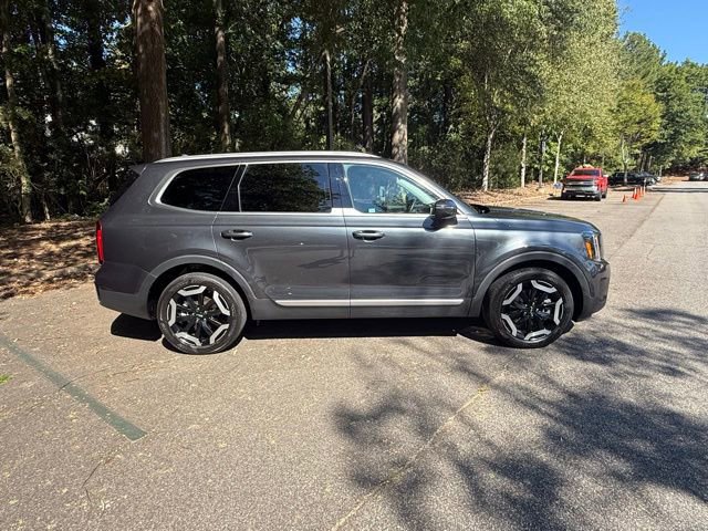Used 2024 Kia Telluride S w/ S Sunroof Package image 6