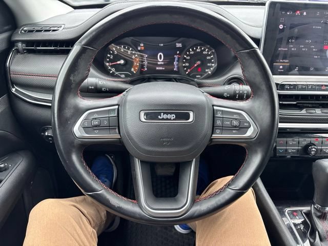 Used 2022 Jeep Compass Trailhawk w/ Trailhawk Convenience Group AWD/4WD image 18