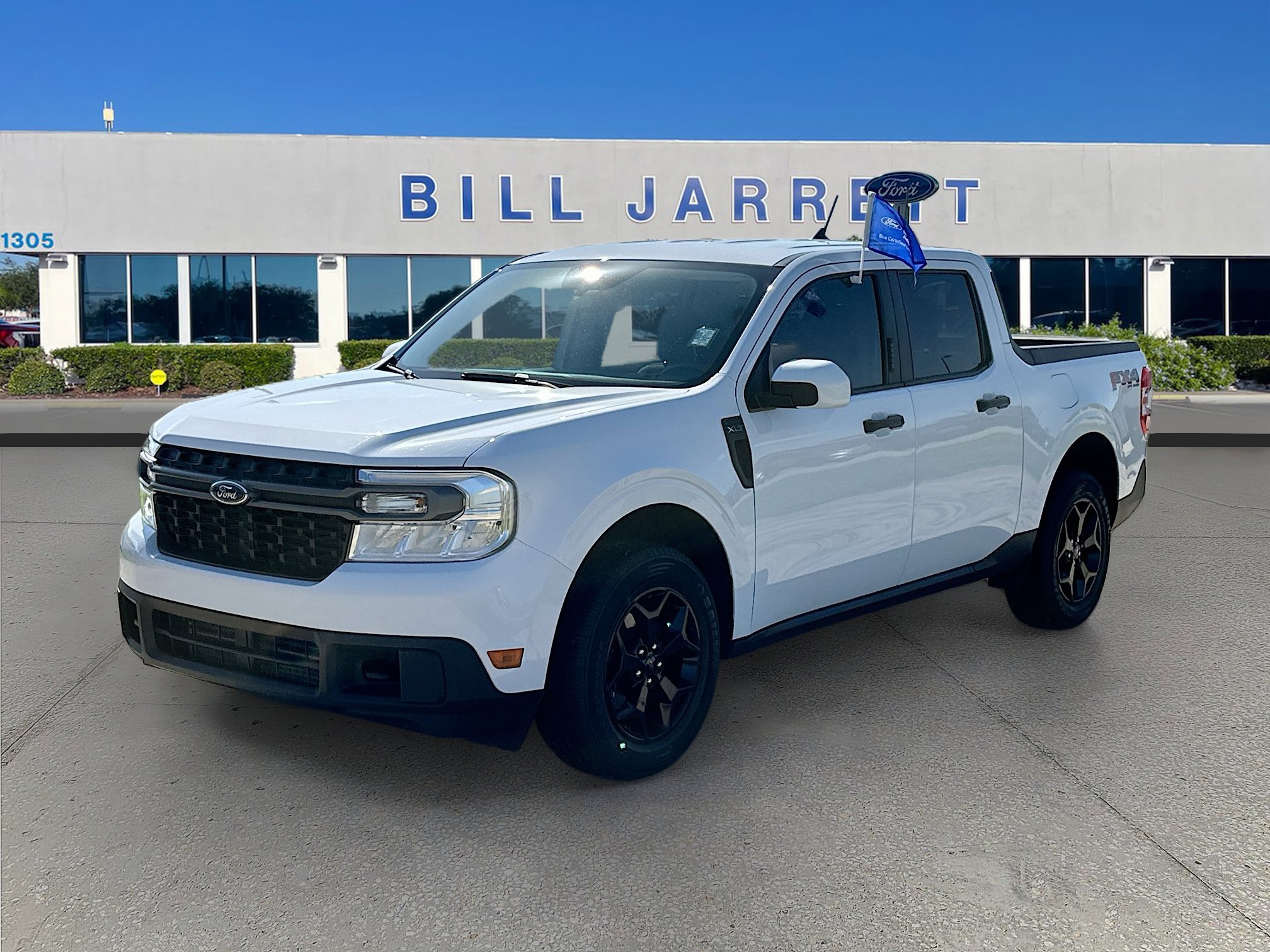 Certified 2022 Ford Maverick XLT w/ Equipment Group 300A Standard image 3