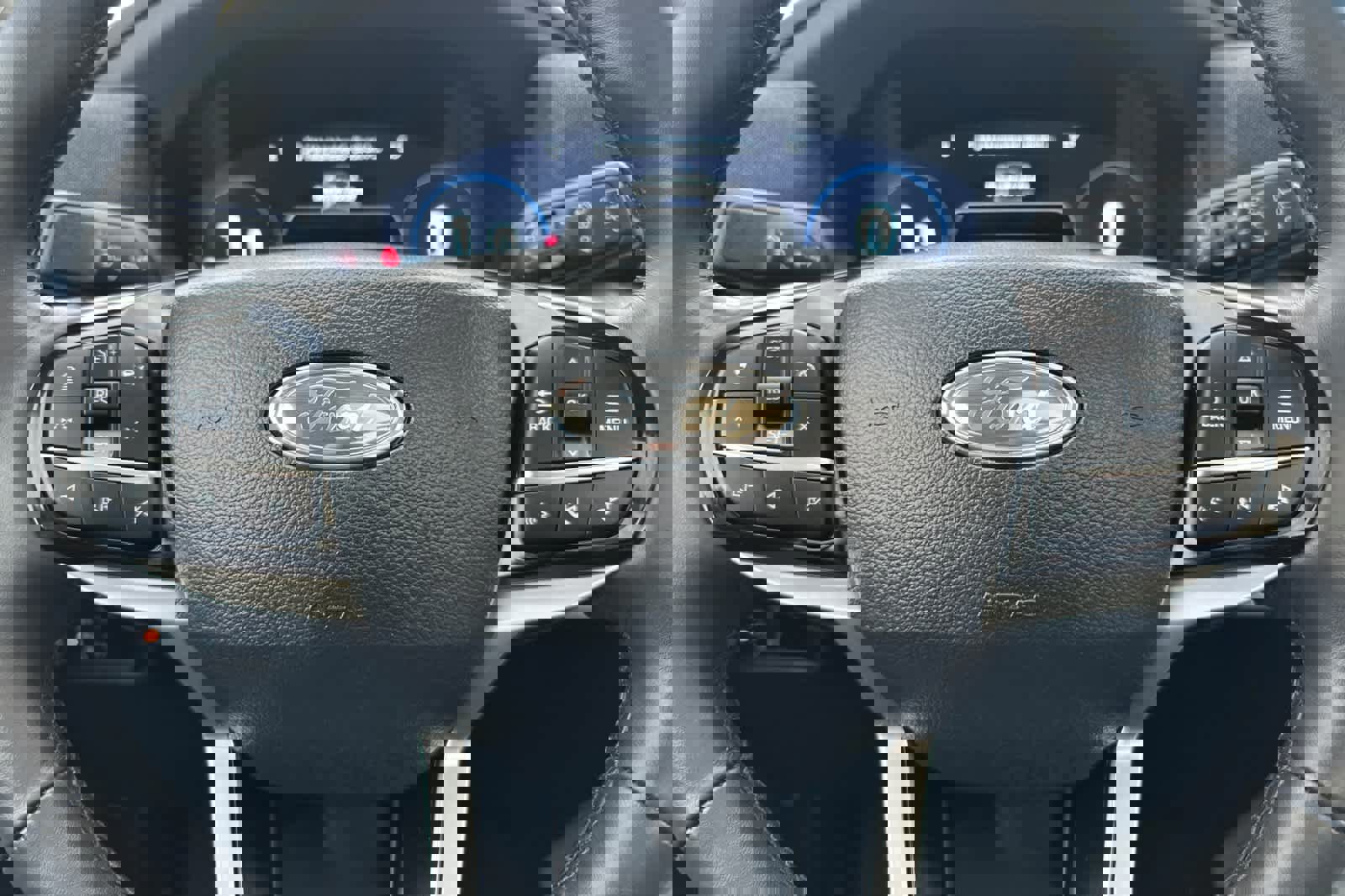 Certified 2025 Ford Explorer Platinum w/ Ultimate Package image 24