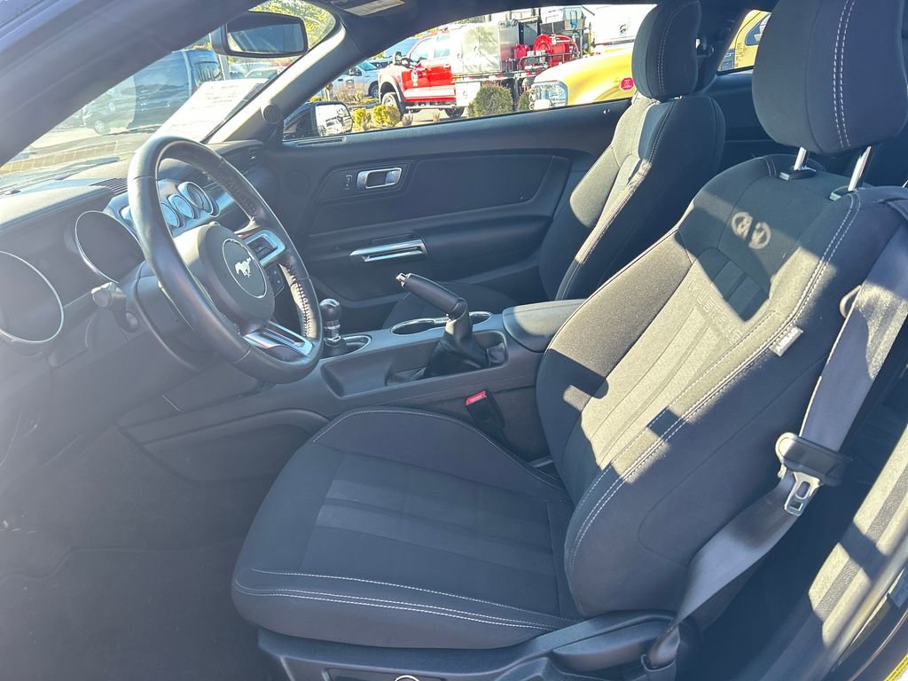 Certified 2018 Ford Mustang GT w/ GT Performance Package image 17