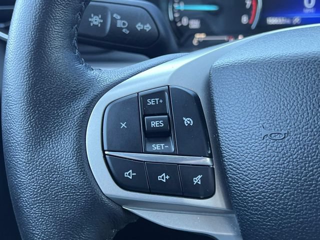 Certified 2024 Ford Explorer XLT w/ Equipment Group 202A AWD/4WD image 27