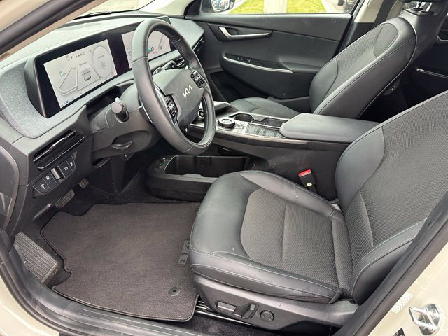Used 2024 Kia EV6 Light AWD/4WD image 15