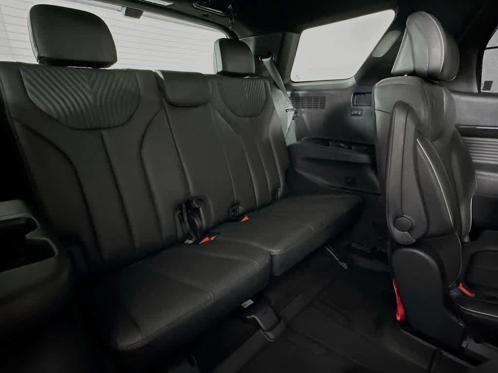 Used 2023 Hyundai Palisade Calligraphy FWD image 32