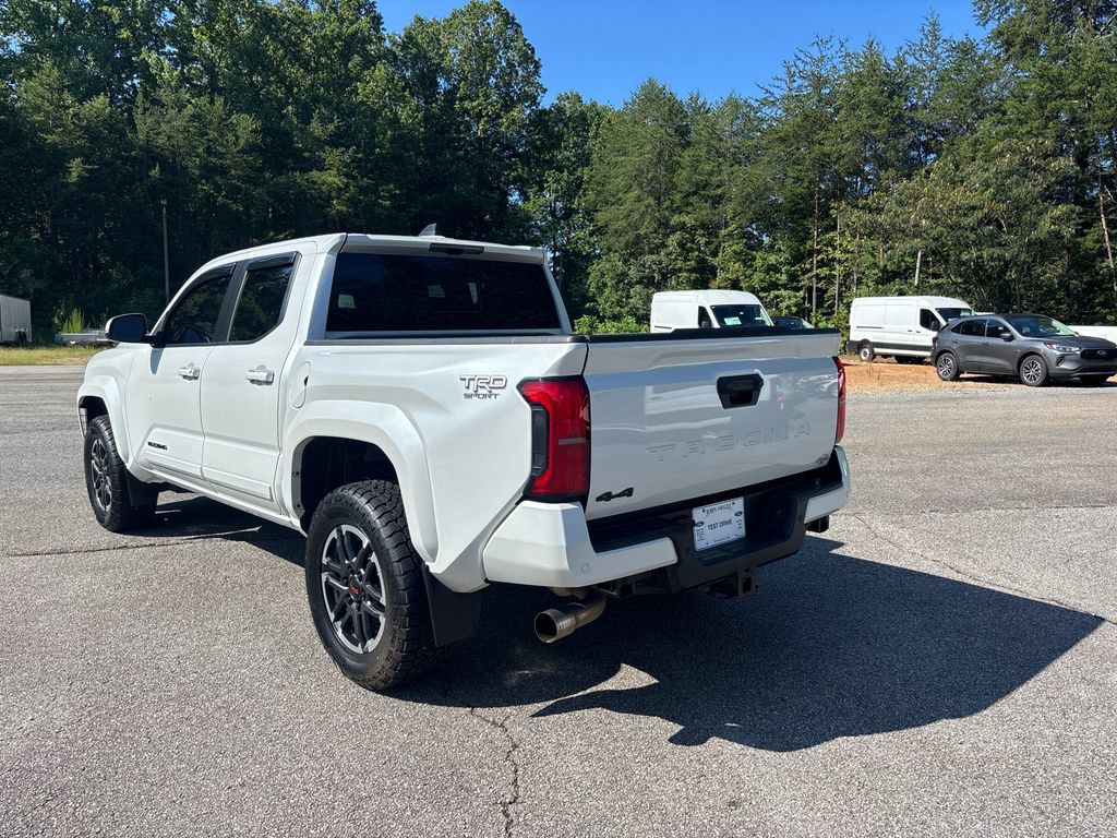 Used 2024 Toyota Tacoma 4x4 Double Cab image 7