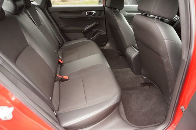Used 2023 Honda Civic Sport image 15