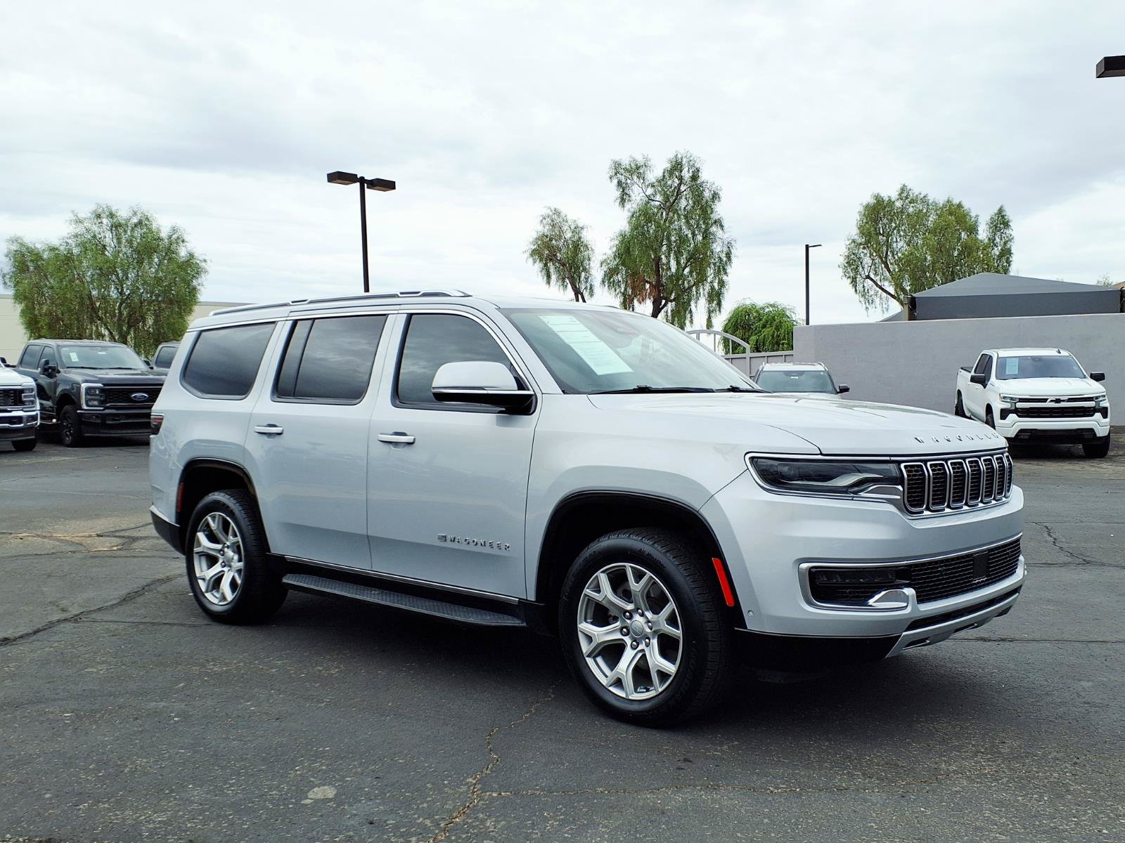 Used 2022 Jeep Wagoneer Series II AWD/4WD image 7