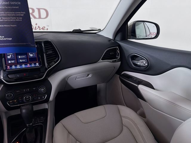 Used 2019 Jeep Cherokee Limited image 26