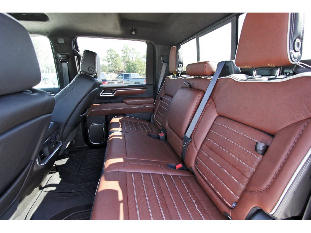 Used 2025 GMC Sierra 2500 Denali Ultimate AWD/4WD image 14
