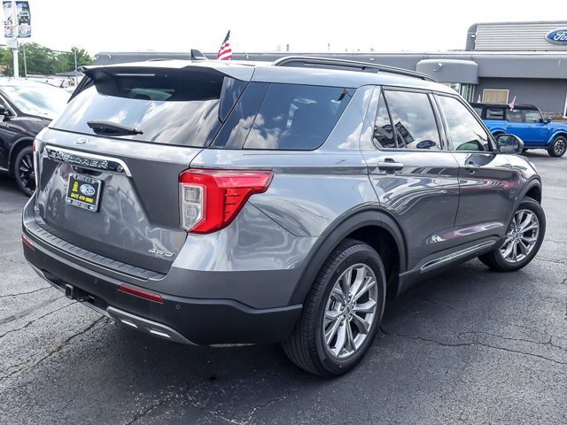 Certified 2023 Ford Explorer XLT w/ Equipment Group 202A AWD/4WD image 10