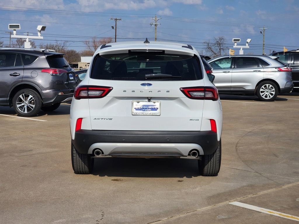Certified 2025 Ford Escape Active w/ Tech Pack #1 image 4