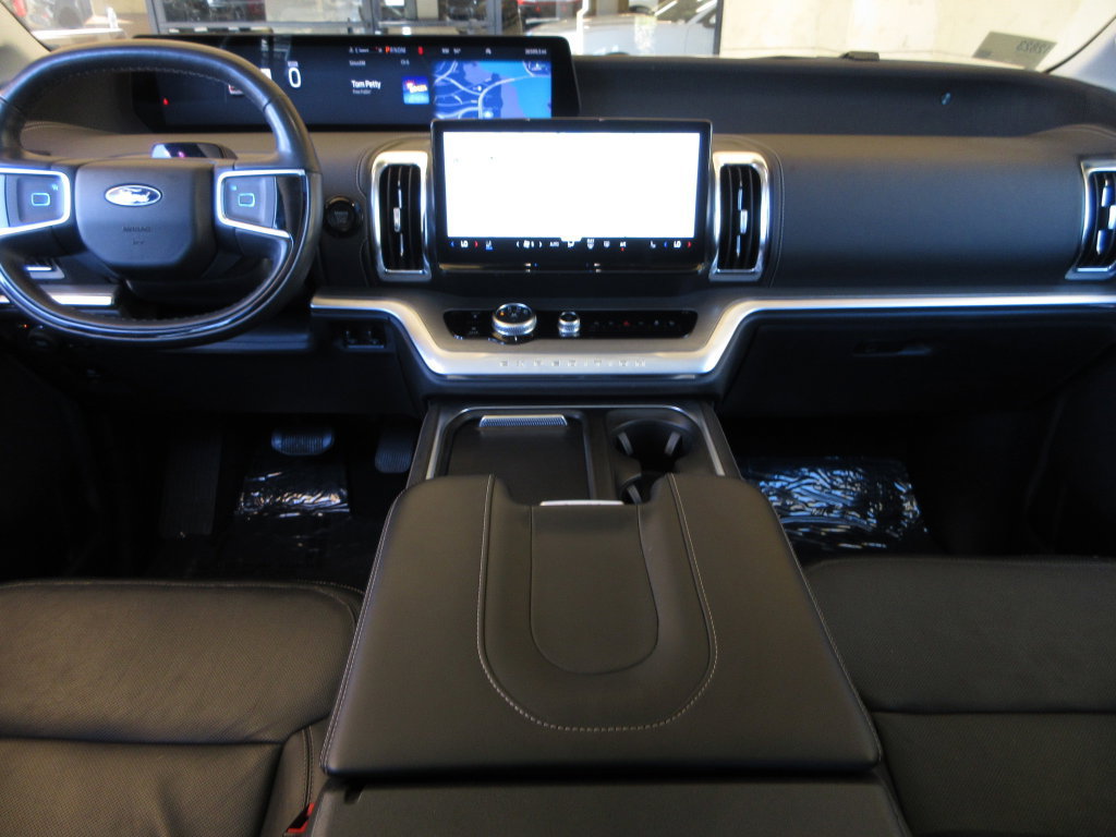 Certified 2025 Ford Expedition Max Platinum AWD/4WD image 19