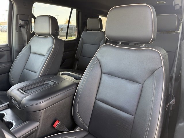 Used 2024 GMC Yukon SLT image 11