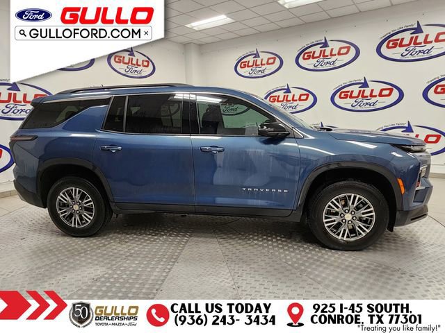 Used 2024 Chevrolet Traverse LT w/ LPO, Floor Liner Package image 2