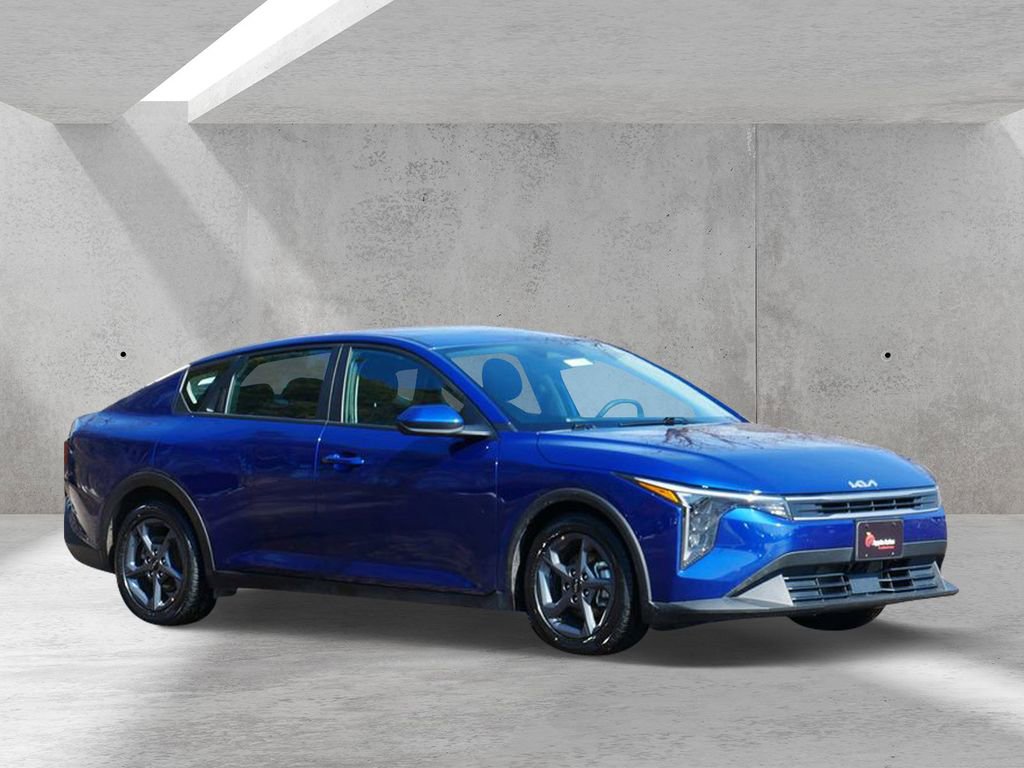 Used 2025 Kia K4 LXS