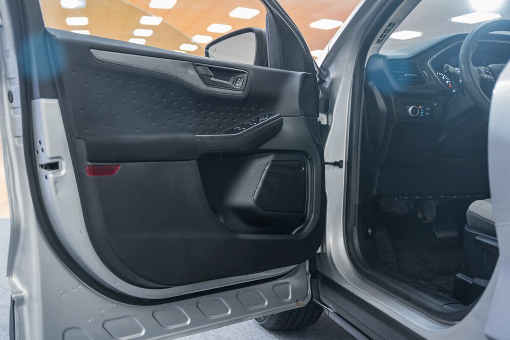 Certified 2020 Ford Escape S FWD image 36