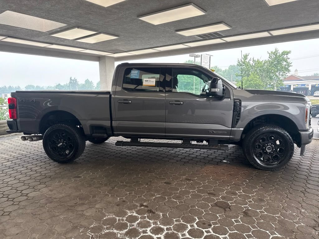 Certified 2025 Ford F350 Lariat w/ Lariat Ultimate Package AWD/4WD image 5
