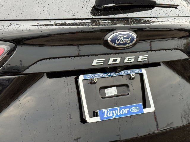 Certified 2023 Ford Edge Titanium w/ Class II Trailer Tow Package AWD/4WD image 30