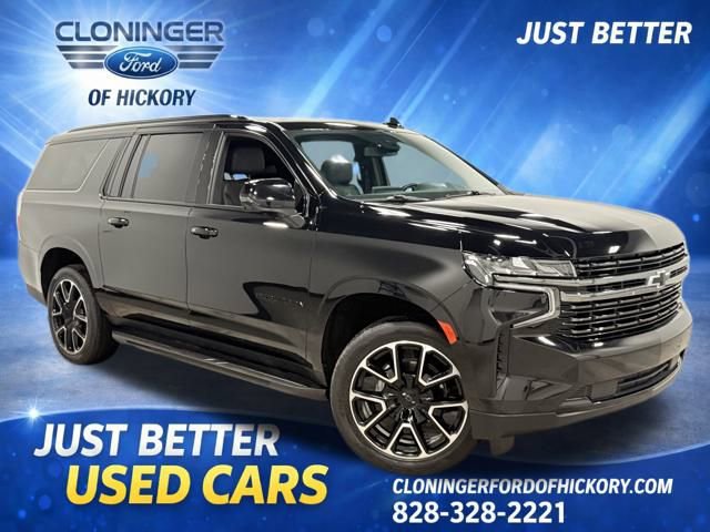 Used 2022 Chevrolet Suburban RST w/ Luxury Package image 1