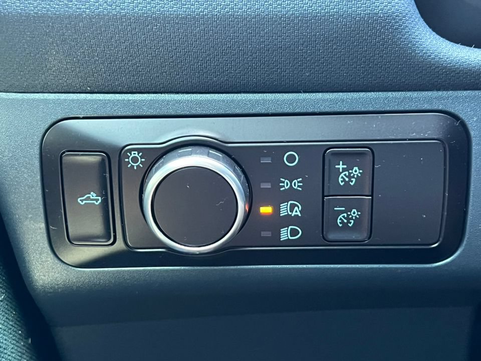 Certified 2023 Ford Maverick XLT w/ Equipment Group 300A Standard AWD/4WD image 18