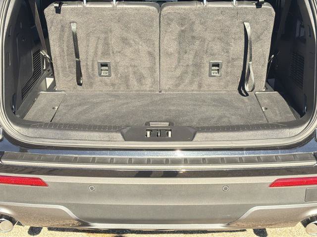 Certified 2024 Ford Explorer XLT w/ Equipment Group 202A AWD/4WD image 33