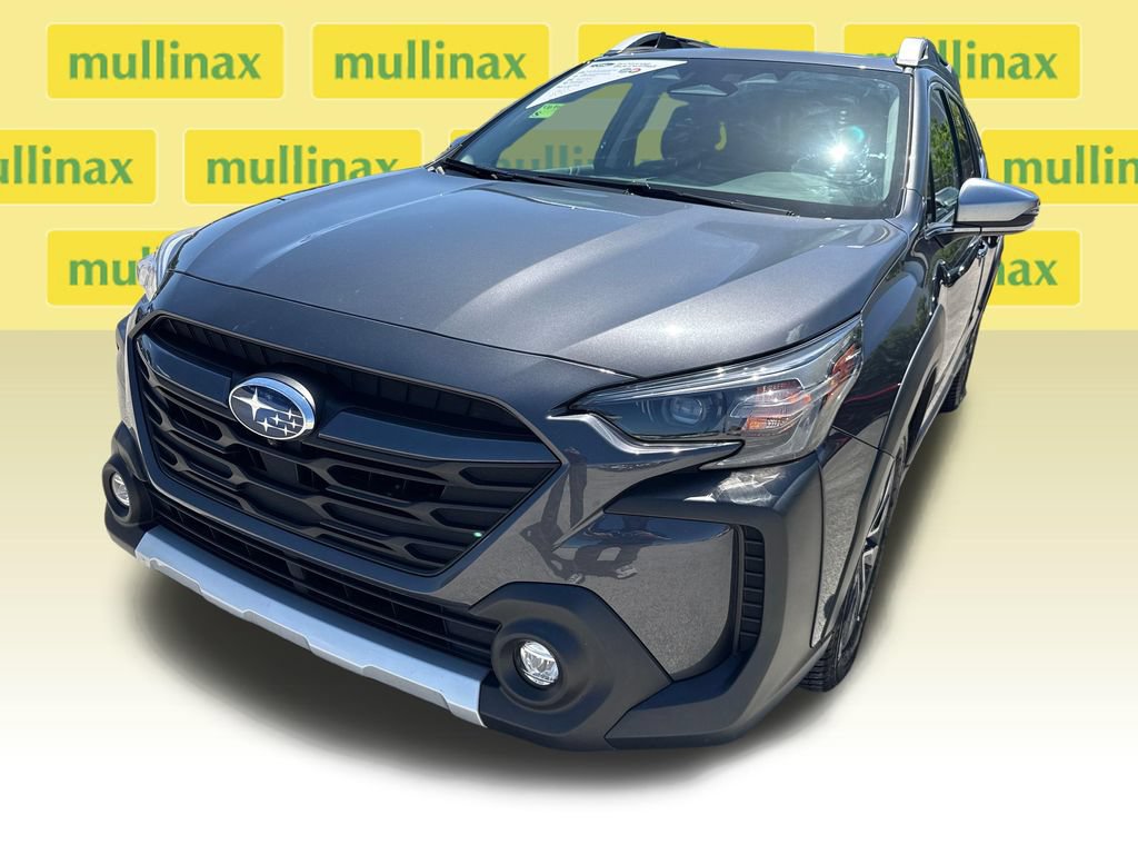 Used 2023 Subaru Outback Touring AWD/4WD image 11