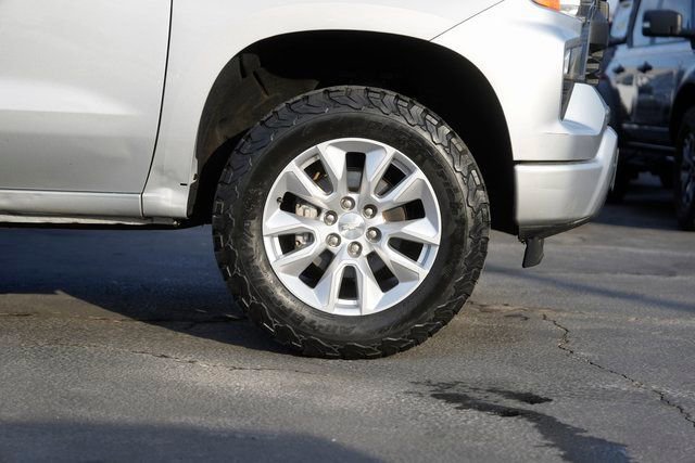 Used 2022 Chevrolet Silverado 1500 Custom image 7