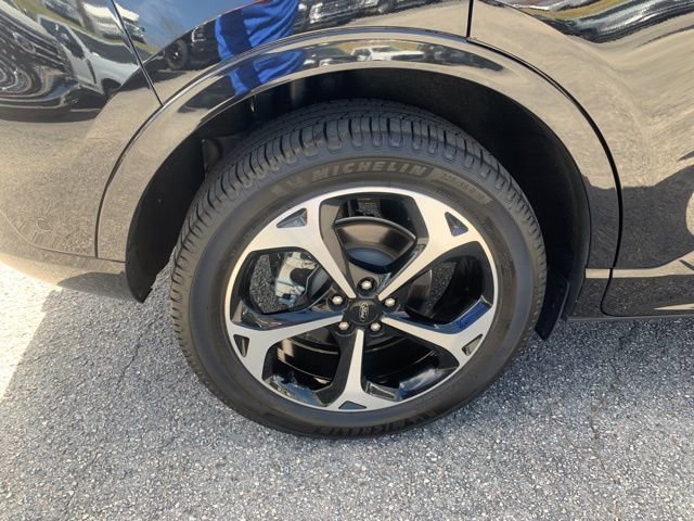 Certified 2023 Ford Escape ST-Line Elite w/ Premium Technology Package image 38