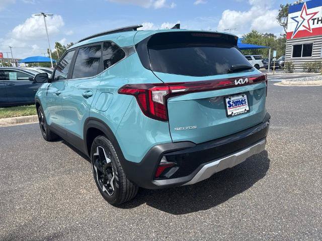 Used 2025 Kia Seltos EX AWD/4WD image 3