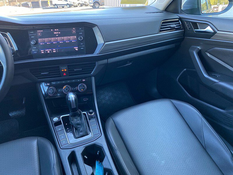 Used 2020 Volkswagen Jetta SEL FWD image 21