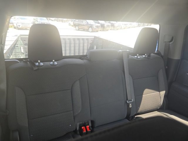 Used 2025 Chevrolet Silverado 1500 LT AWD/4WD image 30