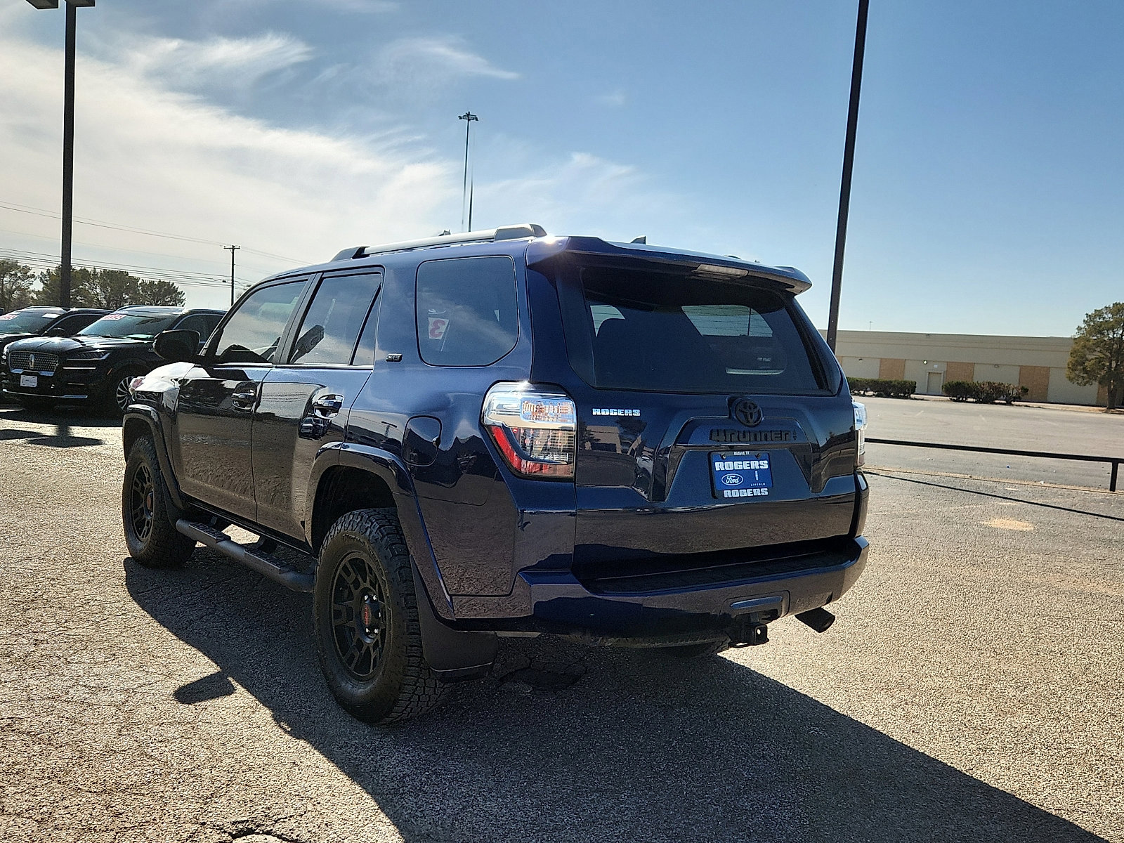Used 2023 Toyota 4Runner SR5 Premium w/ Moonroof Package image 3