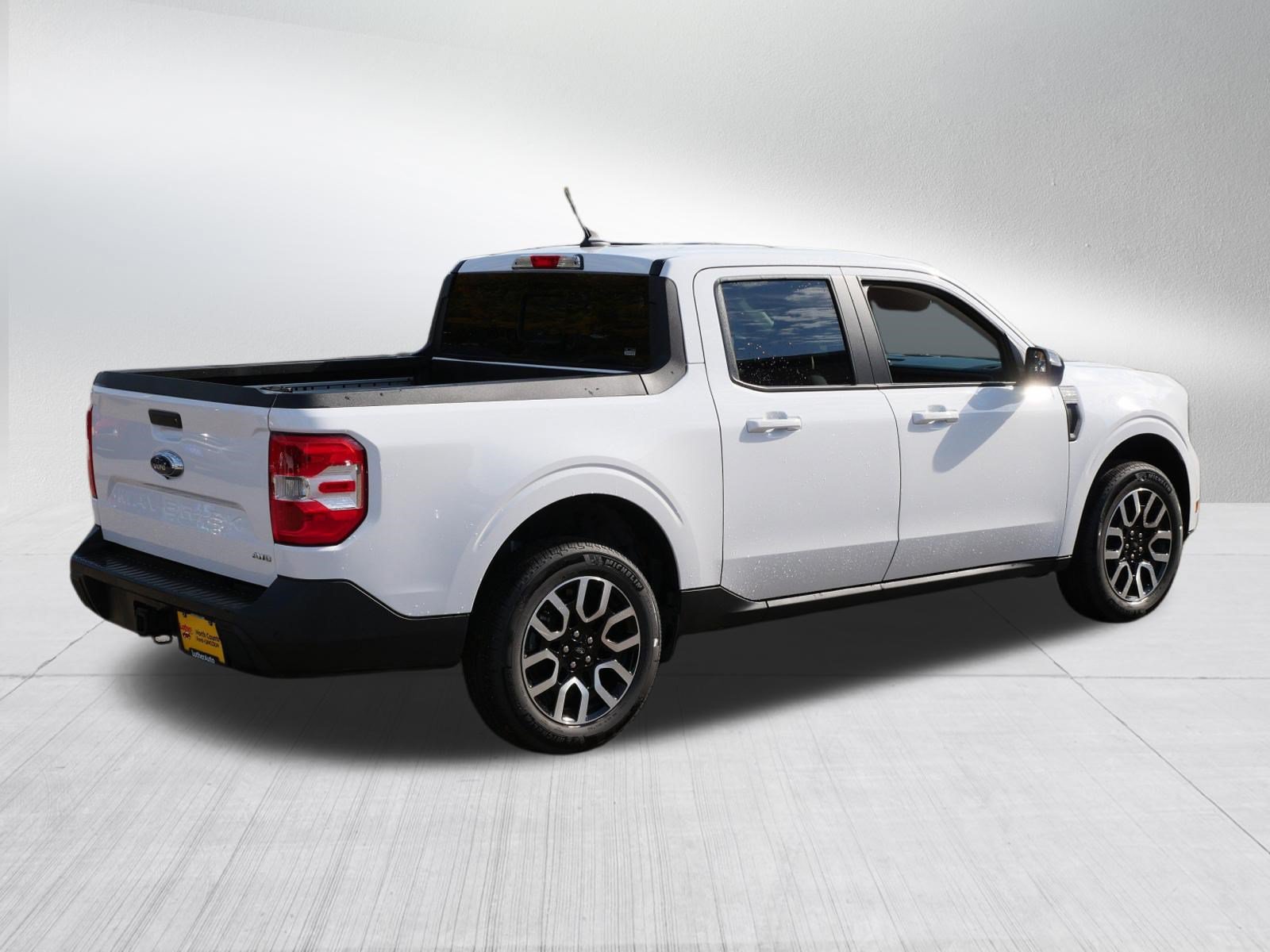 Certified 2024 Ford Maverick Lariat w/ 4K Tow Package AWD/4WD image 7