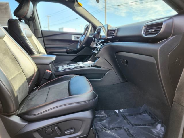 Certified 2022 Ford Explorer ST-Line image 11
