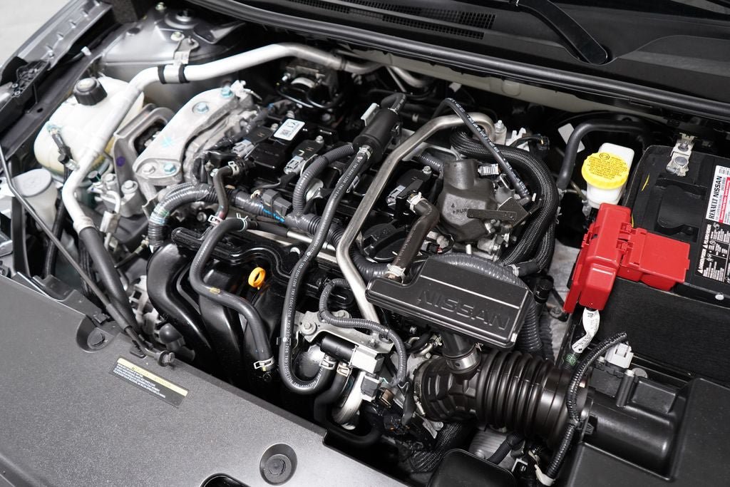 Used 2023 Nissan Sentra SR w/ SR Premium Package FWD image 30