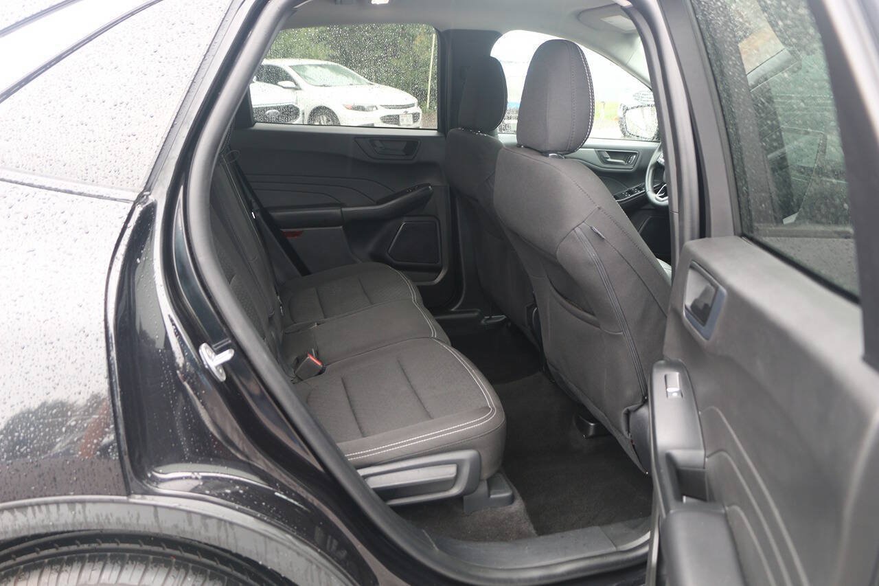 Certified 2024 Ford Escape Active AWD/4WD image 15