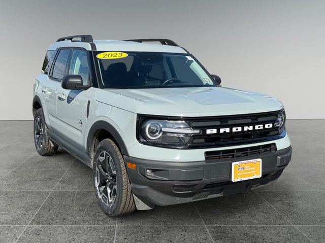 Certified 2023 Ford Bronco Sport Outer Banks AWD/4WD image 9