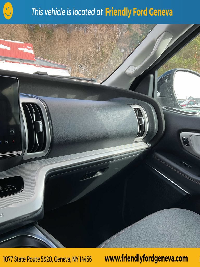 Certified 2025 Ford Expedition Max Active AWD/4WD image 33