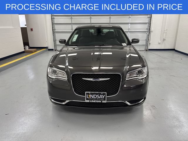 Used 2020 Chrysler 300 Touring L w/ Quick Order Package 2EF RWD image 24