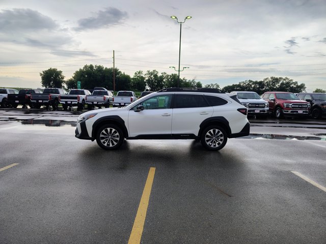 Used 2024 Subaru Outback Limited AWD/4WD image 4